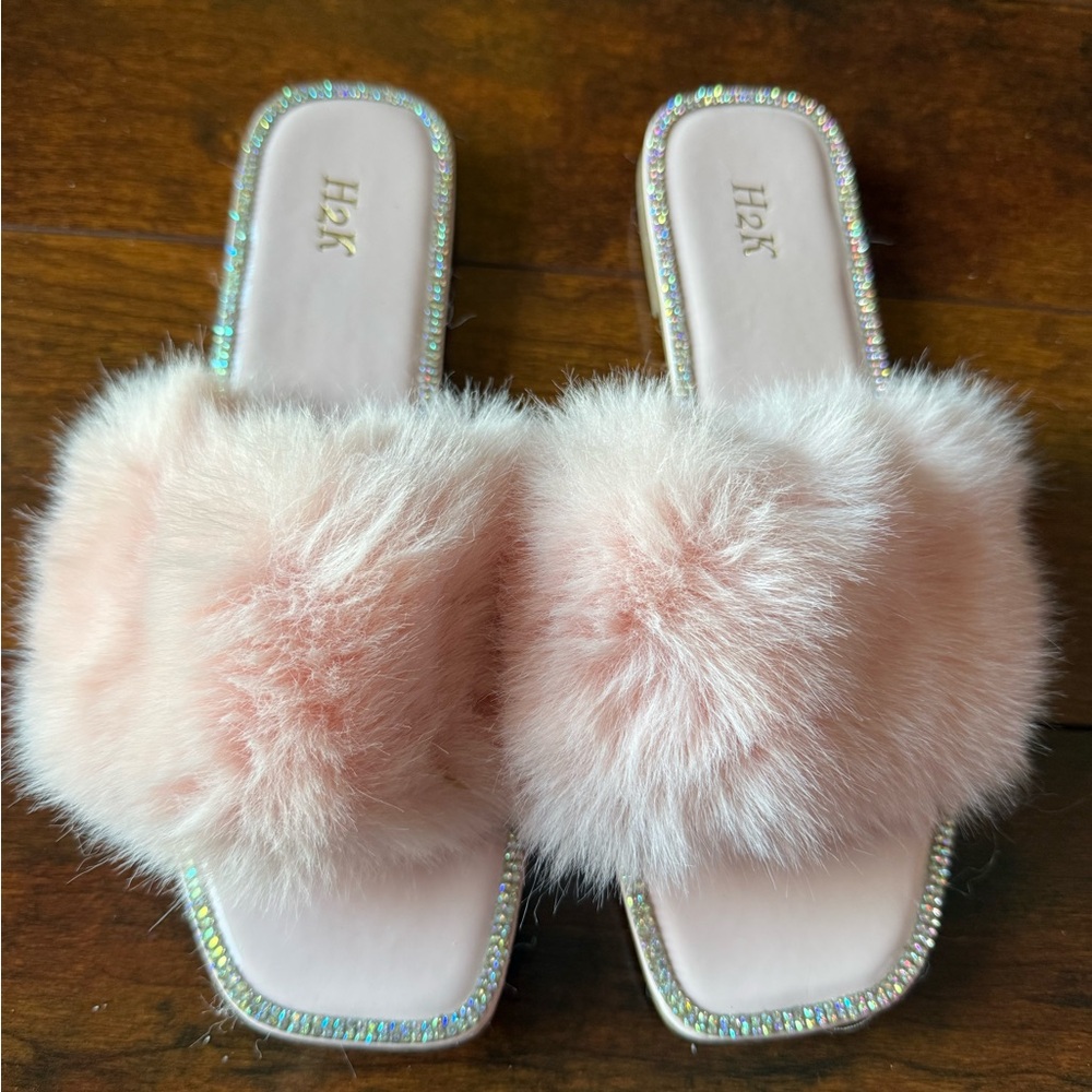 H2K Women's Plush Pink Slippers